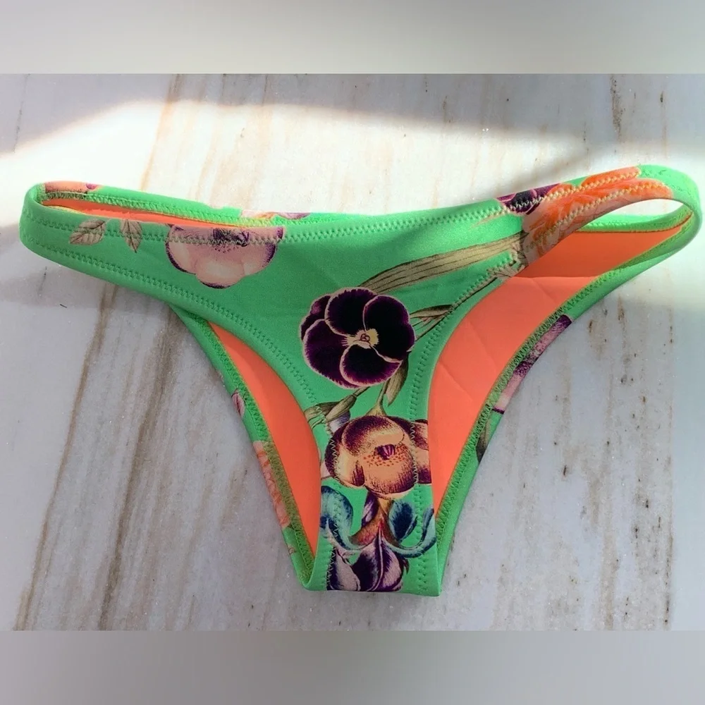 Triangl bikini bottom neoprene sz xsmall Kelly green and Orange floral